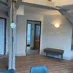 Les 4 Flocons, Centre, A 100m Du Lac, Avec Piscine , Wifi, Parking, Jardin *