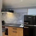 Les 4 Flocons A 100m Et Du Centre , Wifi, Parking, Piscine Ouverte Des Le 1er Mai