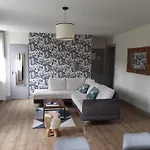 Les 4 Flocons A 100m Et Du Centre , Wifi, Parking, Piscine Ouverte Des Le 1er Mai *