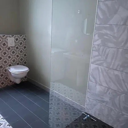 Les 4 Flocons, Avec Piscine Exterieure Chauffee A 100m Du Et Du Centre , Wifi, Parking, Sauna *