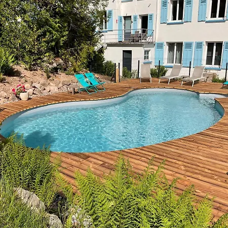 Les 4 Flocons, Centre, A 100m Du Lac, Avec Piscine , Wifi, Parking, Jardin * Gérardmer