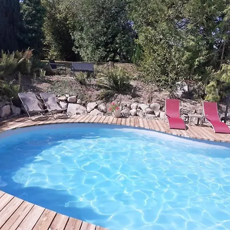 Les 4 Flocons, Centre, A 100m Du Lac, Avec Piscine , Wifi, Parking, Jardin *