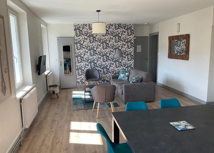 Apartment Les 4 Flocons A 100m Et Du Centre , Wifi, Parking, Piscine Ouverte Des Le 1er Mai