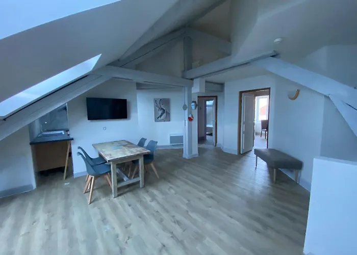 Les 4 Flocons A 100m Et Du Centre , Wifi, Parking, Piscine Ouverte Des Le 1er Mai Apartment Gérardmer