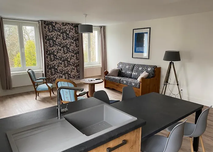 Les 4 Flocons A 100m Et Du Centre , Wifi, Parking, Piscine Ouverte Des Le 1er Mai Apartment *