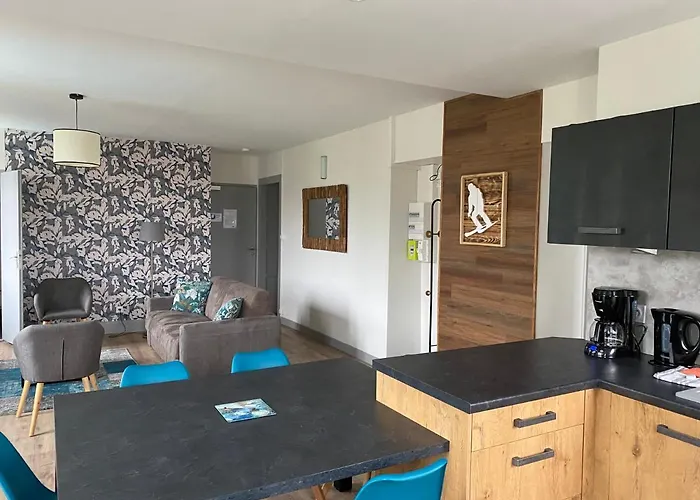 Appartement Les 4 Flocons A 100m Et Du Centre , Wifi, Parking, Sauna Gérardmer