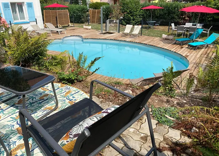 Apartment Les 4 Flocons A 100m Et Du Centre , Wifi, Parking, Piscine Ouverte Des Le 1er Mai